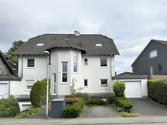 JÄSCHKE - Eigentumswohnung mit Garage & atemberaubendem Blick in bester Lage von Aachen/Lichtenbusch