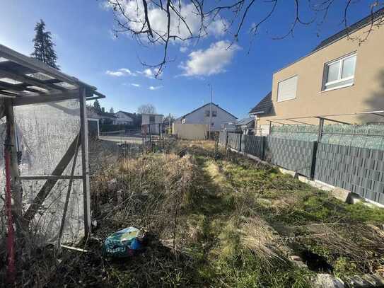 Möglichkeit zur Schaffung von 8 Außenstellplätzen in gut angebundener Lage von Höchstadt a. d. Aisch