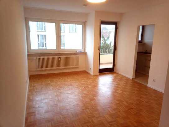 Exklusive und moderne stadtnahe 1-Zimmer-Wohnung mit Süd-Balkon (Bamberg-Insel)