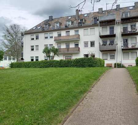 Helle 2 ZKB Wohnung mit Balkon in Koblenz Niederberg