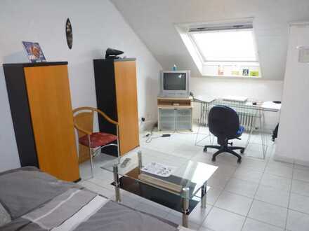**Ab 1.1.24! 1 Zimmer Apartment mit Pantryküche in den Quadraten - Nähe Marktplatz**