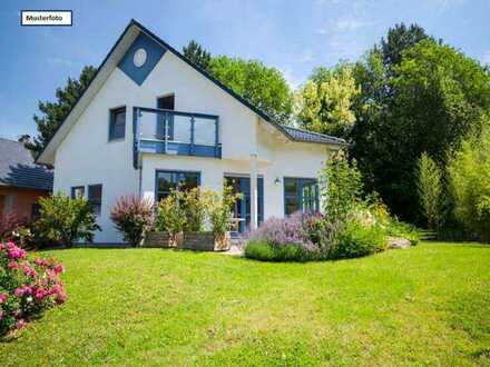 Einfamilienhaus in 53229 Bonn, Gartenweg