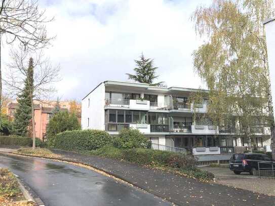 moderne 3 Zimmerwohnung mit großer Terrasse und EBK in Bonn-Ippendorf