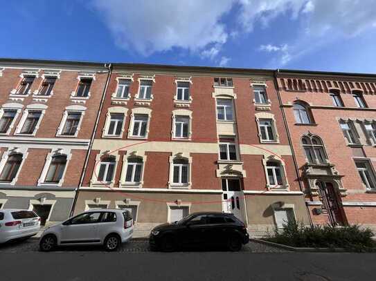 5-Zi-Wohnung, Renovierung geplant. FREIE BESICHTIGUNG DONNERSTAG 08.05.25 16.00h - 18.00h