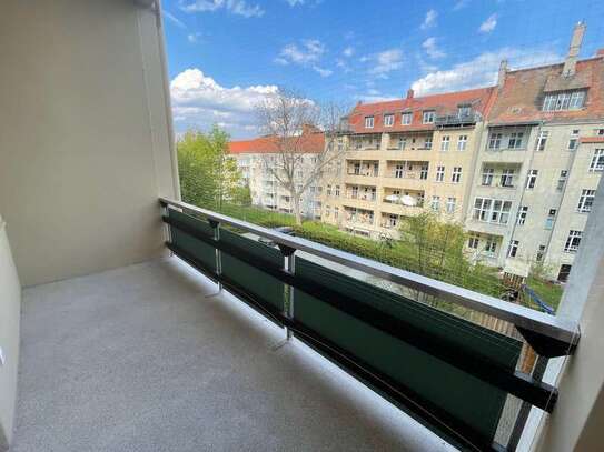 Beliebte Südstadt: 2 Zimmer mit Dielen, Balkon & Einbauküche - 2 Jahre Mindestmietzeit!