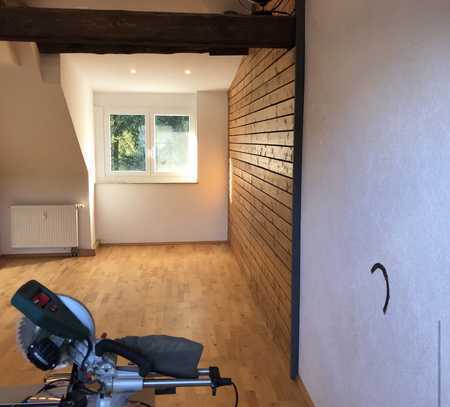 Stilvolle 2-Zimmer-Dachgeschosswohnung mit gehobener Innenausstattung in Stolberg