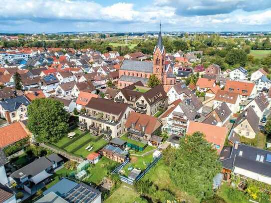 Sonnige Wohnung mit großem Garten