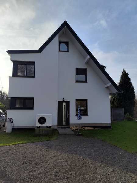 Neubau-Doppelhaushälfte mit 5,5 Zimmern in Essen-Überruhr-Hinsel