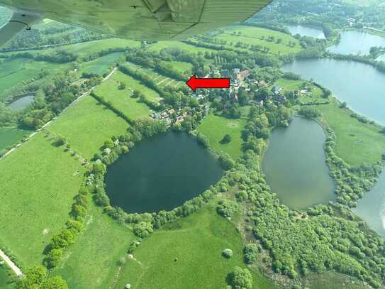 Landlust! Großzügiges Grundstück in Ostseenähe
An einer Seenplatte nahe der Küste von Scharbeutz i