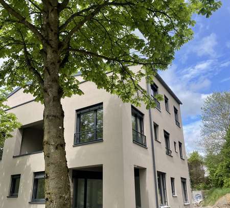 Moderne 3-Zimmer-Neubauwohnung mit Loggia