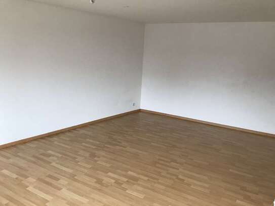 Sofort verfügbare 2-Zimmer-Wohnung 61qm mit Aufzug in Stolberg Büsbach