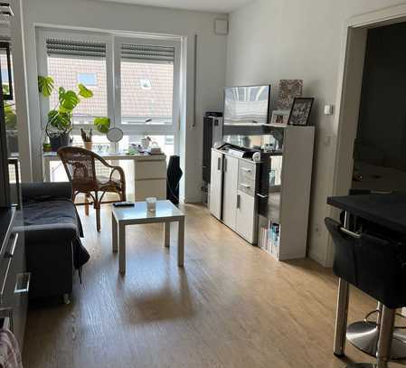 2-Zimmer-Wohnung in Düsseldorf - vollmöbliert für ca. 10 Monate rr