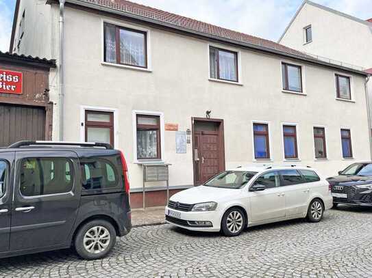 Vollvermietetes Mehrfamilienhaus im Zentrum von Fürstenberg.