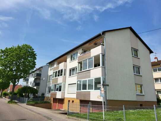 Helle 3,5-Zimmer-Wohnung mit 83qm in Ludwigsburg-Neckarweihingen - ohne Makler !!!