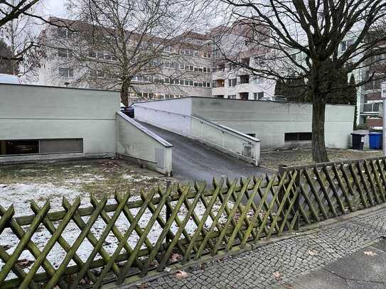 Außenstellplatz in der Löptener Straße 3, 12305 Berlin