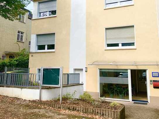 Ladenfläche/Gewerbefläche mit Schaufenster auf dem Mühlberg - Sachsenhausen