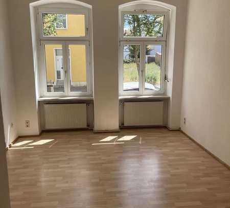 Attraktive, modernisierte 2-Zimmer-EG-Wohnung in Köthen (Anhalt)