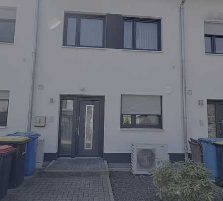 Reihenhaus "KFW70" in familienfreundlicher Wohnanlage in Hasselroth