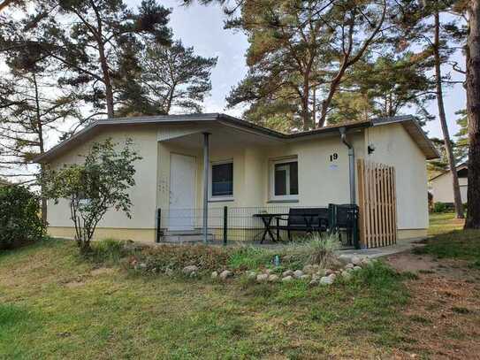 Ferienhaus in Plau am See, Ferienbungalow am Plauer See mit Liegeplatz + Boot, ggf. + Garage im Ort