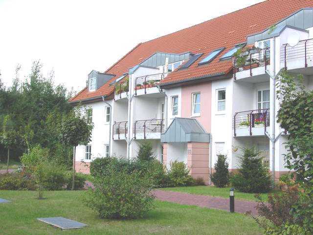 Tolle Aussicht! Moderne 2-Zi.-Dachgeschoss-Wg. mit Balkon! Kapitalanlage mit Erbpacht!