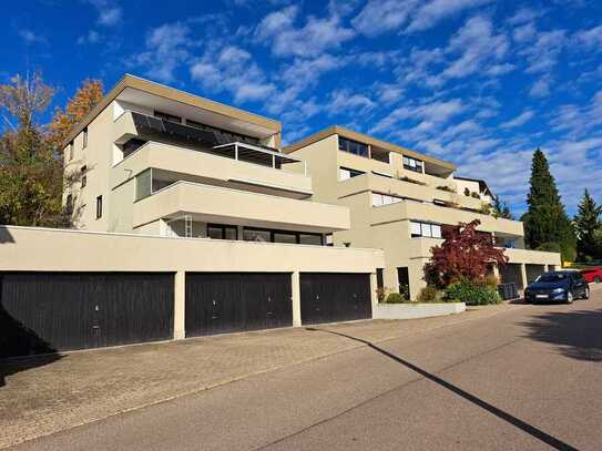 Geschmackvolle 4-Raum-Terrassenwohnung mit Balkon in Waiblingen