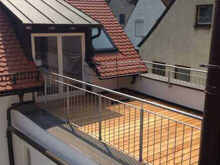 Ruhige 2 Zimmer-Maisonette mit Dachterrasse Landshut Fußgängerzone
