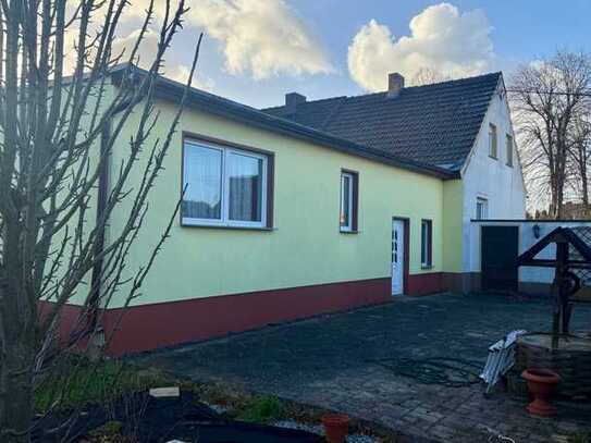 charmantes Einfamilienhaus mit Anbau in Güsten