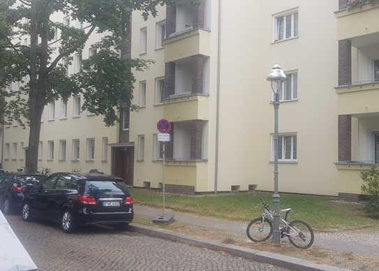 bezugsfrei Zweizimmerwohnung in Berlin Schmargendorf