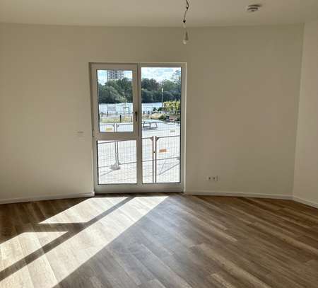 Neubau Erstbezug - mit Blick auf die Havel ! 3 Zimmer mit Loggia - Tiefgarage