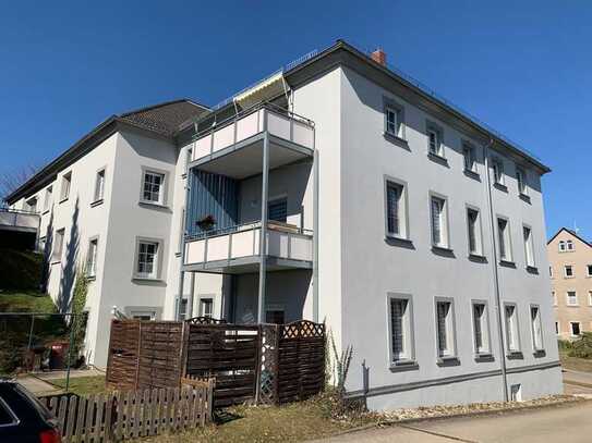 gut geschnittene 3 Zimmerwohnung mit Balkon - 2.OG - frei ab 01.05.25, PKW-Stellplatz möglich