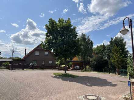 Einfamilienhaus in ruhiger Randlage zum Gothensee