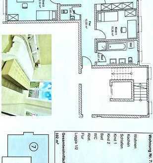 Geschmackvolle 4-Raum-Wohnung mit Balkon und Einbauküche und inkl. Tiefgarage in Waldshut-Tiengen