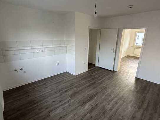 Moderne Wohnung mit Balkon für Singles oder Paare