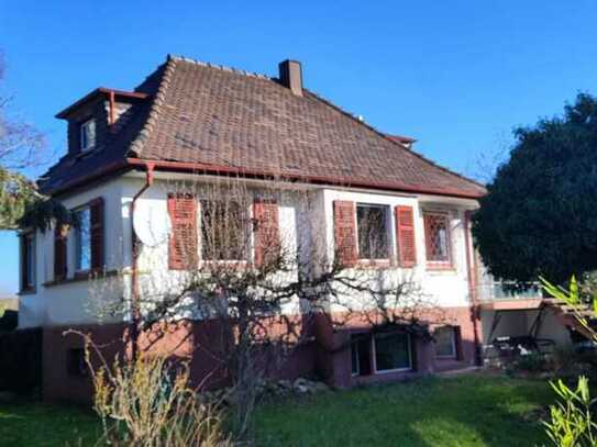 Freistehendes Einfamilienhaus zum Kauf in Wiernsheim - Provisionsfrei - von Privat