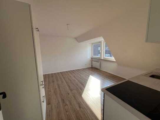 Frisch renoviertes Apartment in zentrumsnaher Lage in Köln zu vermieten