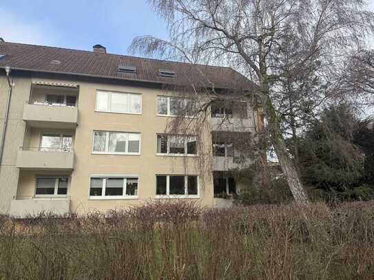 Erstbezug nach Sanierung: schöne 3-Zimmer-Wohnung mit EBK und Balkon in Göttingen