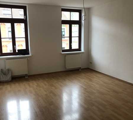 Freundliche 2-Zimmer-Wohnung mit Balkon in Leipzig