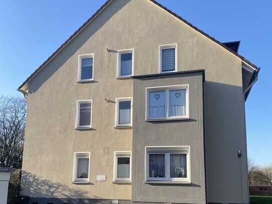 Geräumige Familienwohnung mit Blick ins Grüne vom Balkon