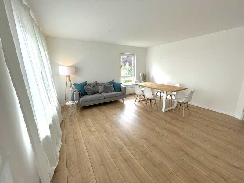                                                              Stilvolle 2-Zimmer-Wohnung mit Balkon, Stellplatz &amp; Garten in Lampertheim (Ost)                                                       in Lampertheim (Bergstraße)