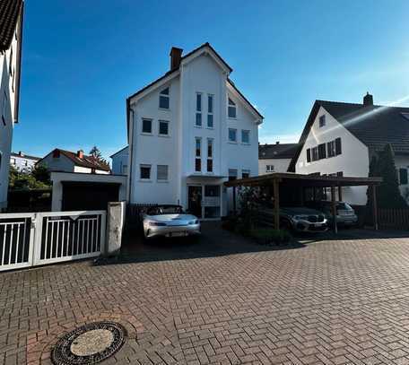 Maisonetten Wohnung in ruhiger Lage Obertshausen/Hausen 2 Balkonen + 2 Parkplätzen