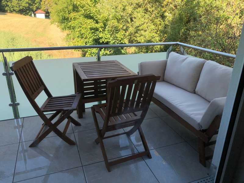                                                               Neuwertige 3-Zimmer-Wohnung im 1. OG mit Balkon in Coburg Zentrum                                                       in Wüstenahorn (Coburg)