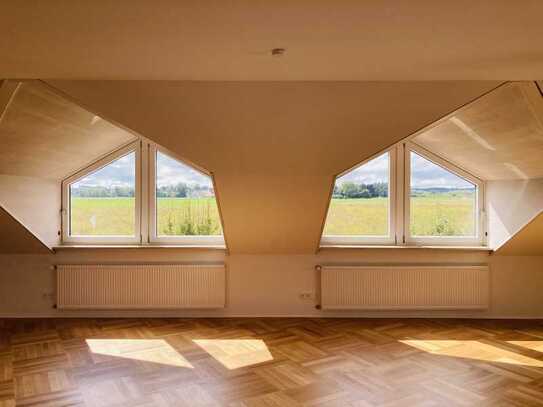 Wunderschöne Loft Wohnung mit tollem Ausblick ins Grüne