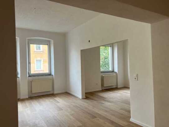 Helle, großzügige 5 - Zimmer Wohnung in Marktredwitz