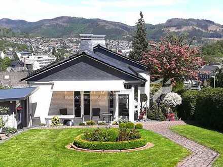 FREIRAUM4 +++ Bungalow mit traumhaftem Garten, für Singles oder Paare