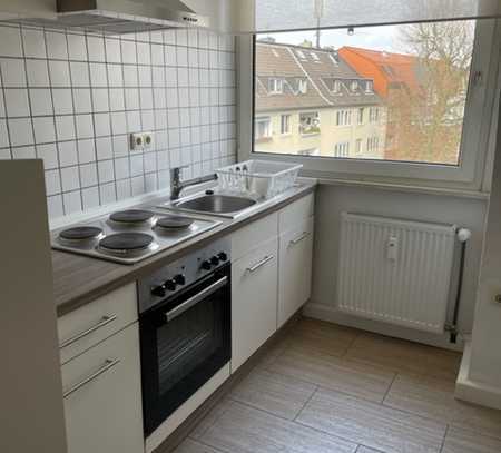 Schöne 2 Raum Dachgeschosswohnung