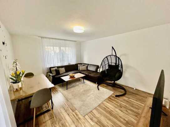 Helle, moderne 3-Zimmer-Erdgeschosswohnung mit Balkon und Einbauküche in Göppingen
