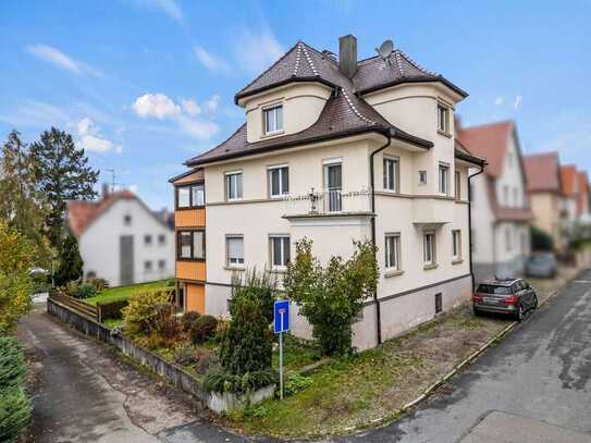 Großzügig! Tolles Zweifamilienhaus mit sonnigem Garten und Potential zum Ausbau als Dreifamilienhaus