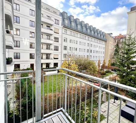 *Provisionsfrei* 5-Zi.-Wohnung in begehrter Lage in Charlottenburg.