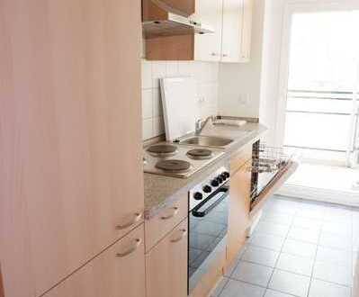 Großer Balkon - Einbauküche inkl. - im 3. OG - frei ab 1.11.23
