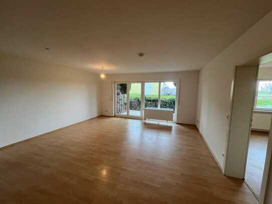 2-Zimmer Wohnung in Hügelsheim, mit Küchenzeile und Terrasse, ruhige Ortsrandlage